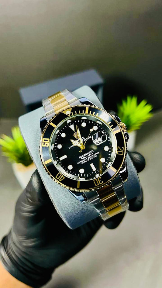Rolex Oyster Perpetual Submariner Date – Luxury Dive Watch with Oyster Bracelet