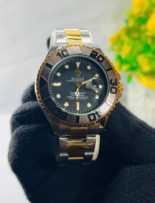 Rolex Oyster Perpetual Submariner Date – Luxury Dive Watch with Oyster Bracelet